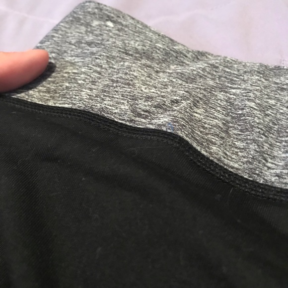 Reversible VS Pink leggings - Picture 4 of 6